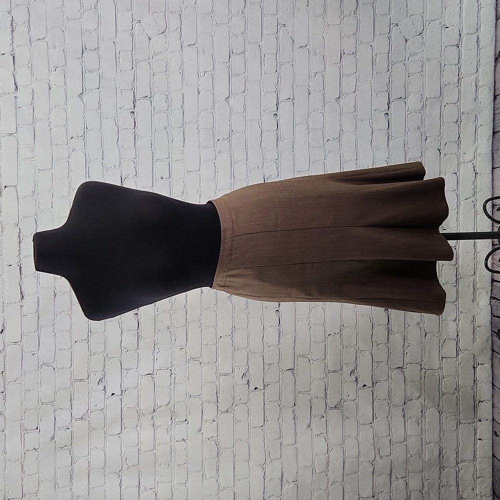 Ann Taylor LOFT A-Line Wool Skirt - Size 8